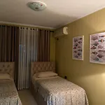 Cozy Near Center, Xhamlliku Apartamento Tirana